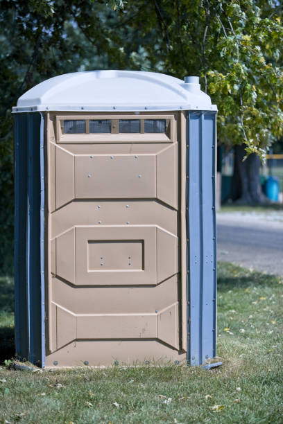 Best Construction site porta potty rental  in Edna, TX